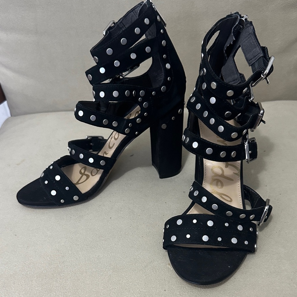NWOT Sam Edelman Black Studded Heels